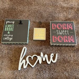 College dorm decorations